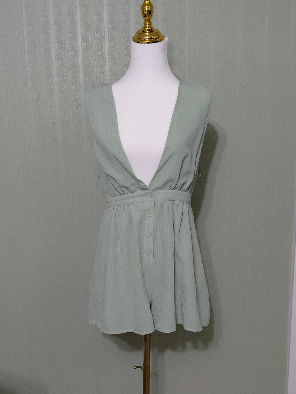 URBAN OUTFITTERS  Sage Green Gingham One Piece Jumper Romper Button Medium